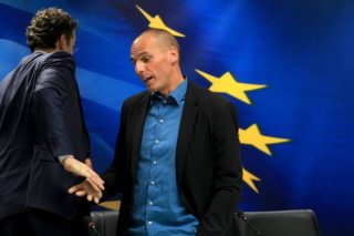 Πυγμή που… σοκάρει