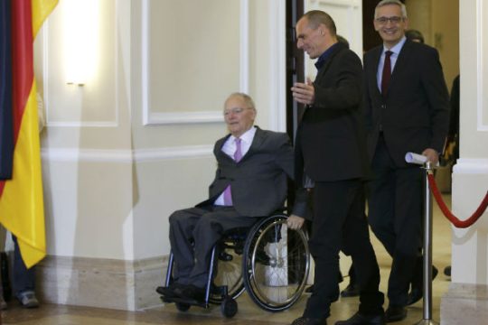 Ο «τσαμπουκάς», τα ΜΜΕ και οι εκλογές του Αμβούργου