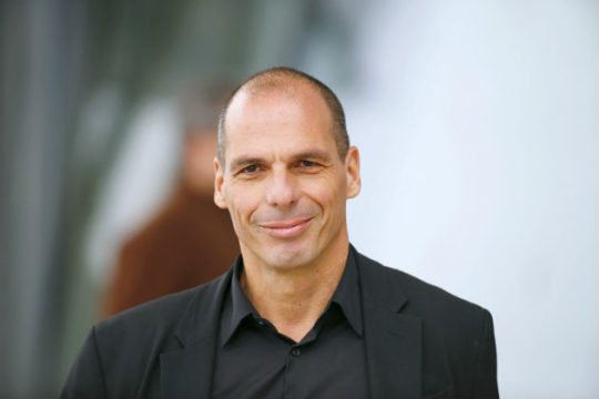 Η αποστομωτική απάντηση Βαρουφάκη σε χρήστη του twitter