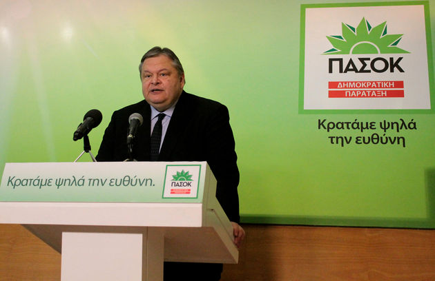 Η επόμενη ημέρα στο ΠΑΣΟΚ μετά τη «βόμβα» Βενιζέλου