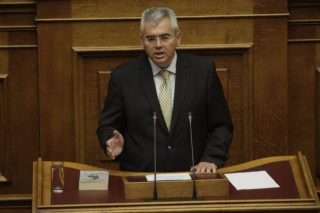 Δεύτερο «χτύπημα» στη Ν.Δ. σε μια μέρα, με «δράστη» τον Χαρακόπουλο