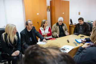 «Πολιτική προτεραιότητα η περίθαλψη των κρατουμένων»