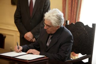 Αλλήθωρη δημοσιογραφία