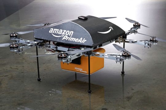 Με drones η παράδοση προϊόντων από την Amazon