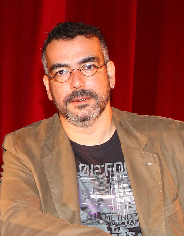 Ζητείται διευθυντής… κομμουνιστής