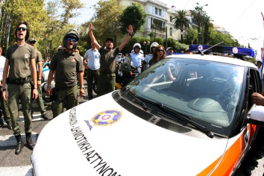 Επανασυστήνεται η δημοτική αστυνομία