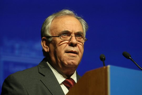 Αποδοκιμασία της ΕΚΤ από τον Δραγασάκη