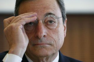 Ο Ντράγκι, η ΕΚΤ η FIFA και η ΕΠΟ