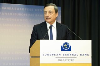 H ΕΚΤ άρχισε την αγορά ομολόγων