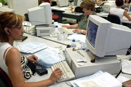 «Μπλέξιμο» με τις αρμοδιότητες Βαλαβάνη-Σαββαΐδου