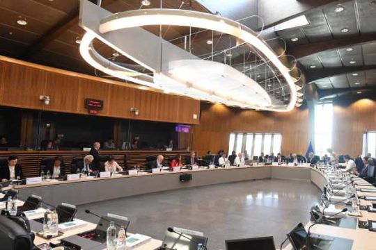 Πρώτες διαπραγματεύσεις στο Brussels Group