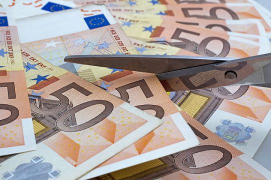Οταν το χρέος… εμπνέει