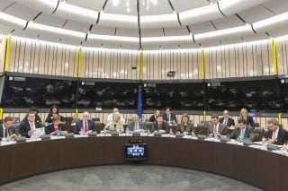 Η Κομισιόν σε ρόλο… ΟΗΕ στη διαπραγμάτευση