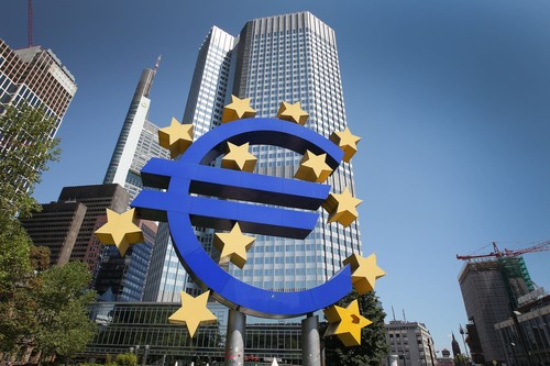 Ο ουρανοξύστης της τράπεζας