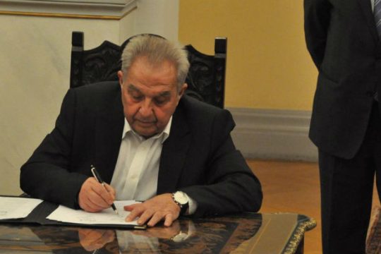 Φλαμπουράρης: Θράσος η δήλωση περί αντικατάστασης Βαρουφάκη