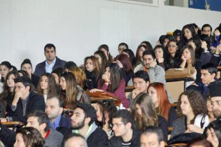 Περιορίζεται το δικαίωμα μετεγγραφής σε ΑΕΙ-ΤΕΙ