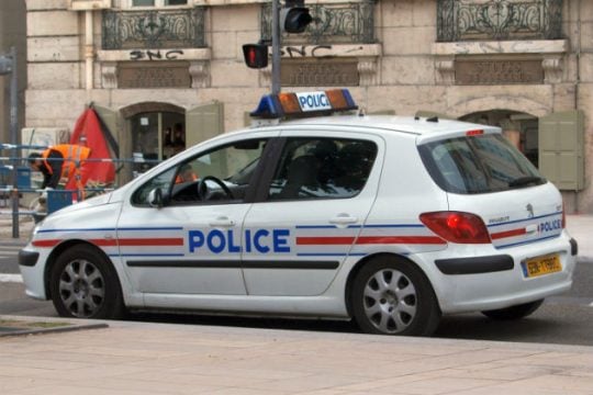 Γαλλία: Ενδείξεις για αποτρόπαιο έγκλημα παιδοκτονίας