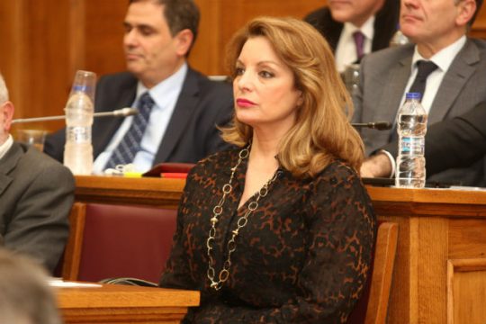 Παραιτήθηκε η «γαλαζοπράσινη» Άντζελα Γκερέκου