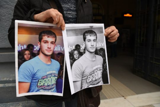 Έρευνες για τα αίτια θανάτου του Βαγγέλη Γιακουμάκη