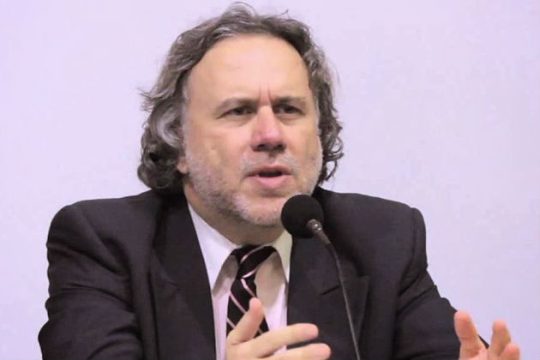 Κατέθεσε την αγωγή ο Γ. Κατρούγκαλος