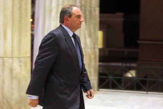 Αλλού ο Αντώνης κι αλλού ο Κώστας