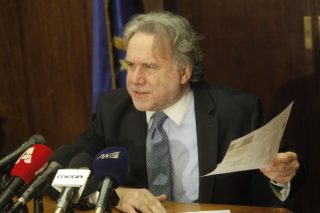Στην κυβέρνηση περιμένουν και άλλα χτυπήματα