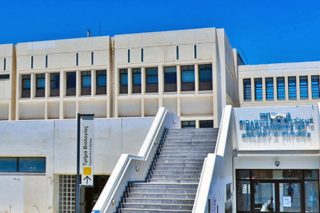 «Θυσία στον βωμό του χρέους» και η σίτιση των φοιτητών