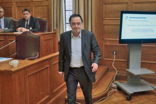 Οικονομικό άνοιγμα προς Ανατολάς