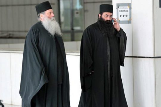 Βεβαιώσεις για τη Βιστονίδα υπέρ των Βατοπεδινών