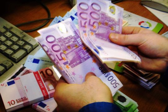 Μικρή ανάσα ρευστότητας από τον ELA στις τράπεζες