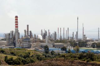«Μποναμάς» 1,2 δισ. σε… βαριά ονόματα