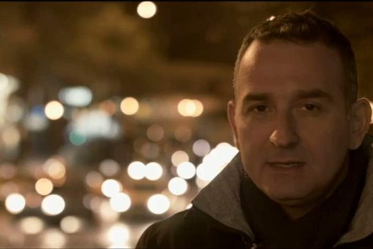 Ενοικιάζεται μεσήλικας για κάθε νόμιμη χρήση