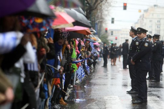Πρώτα παρέλαση, μετά… κλαρίνα