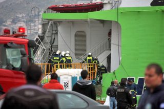 Νεκρός ναυτεργάτης από φωτιά σε πλοίο