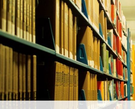 Ολος ο κόσμος ένα μυθιστόρημα