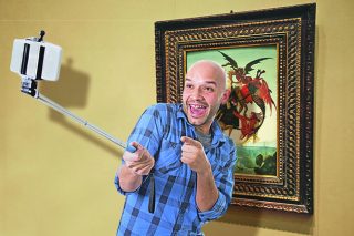 Stop οι selfies στα μουσεία