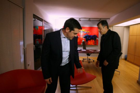 Θεοδωράκης: Να έρθει η συμφωνία στη Βουλή