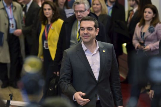 Αυτοί συνοδεύουν τον Αλ. Τσίπρα στο Βερολίνο