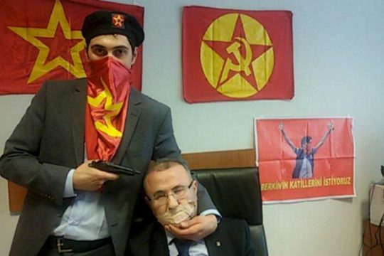 Αιματηρή η κατάληξη της ομηρίας στην Τουρκία
