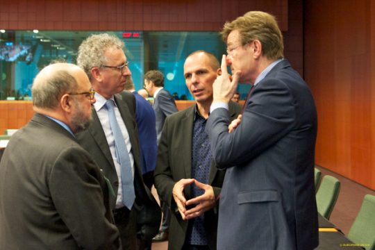 «Δεν πληρώνουμε τους πιστωτές εάν δεν ξεπαγώσουν οι δόσεις»