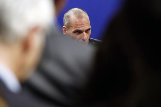 Απορρίπτει τρίτο πακέτο βοήθειας ο Γ. Βαρουφάκης