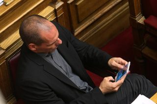 #free_Varoufakis