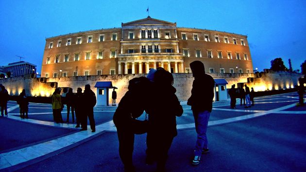 Ωρα αποφάσεων