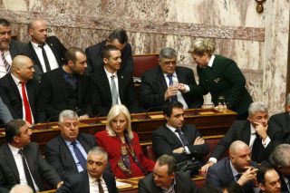 Γιατί χαίρεται ο… χρυσαυγίτης;