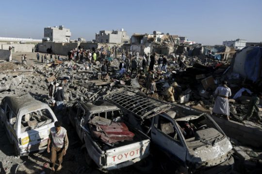 Νεκροί δεκατρείς άμαχοι από αεροπορικές επιδρομές στην Υεμένη