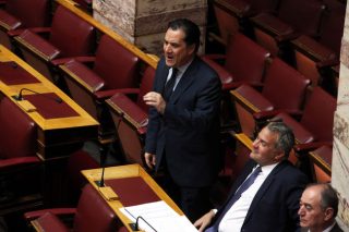 Εξαλλη η… τρόικα του εσωτερικού