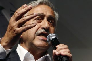 Η πρώτη αντιδικία Ερντογάν – Ακιντζί