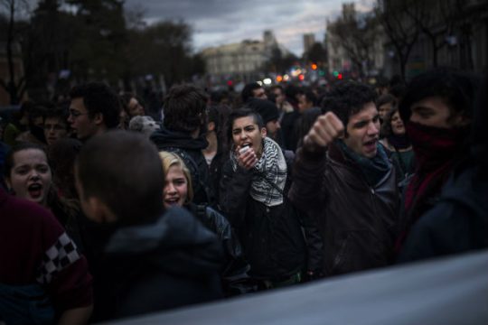 Να δώσουμε μια ευκαιρία στην πολιτική