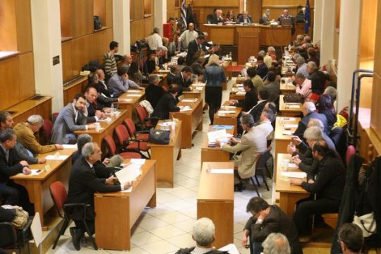 Η Αττική στηρίζει την κυβέρνηση
