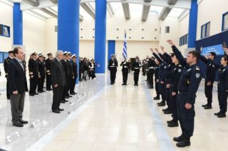 Νέοι δόκιμοι ανθυποπλοίαρχοι στο Λιμενικό